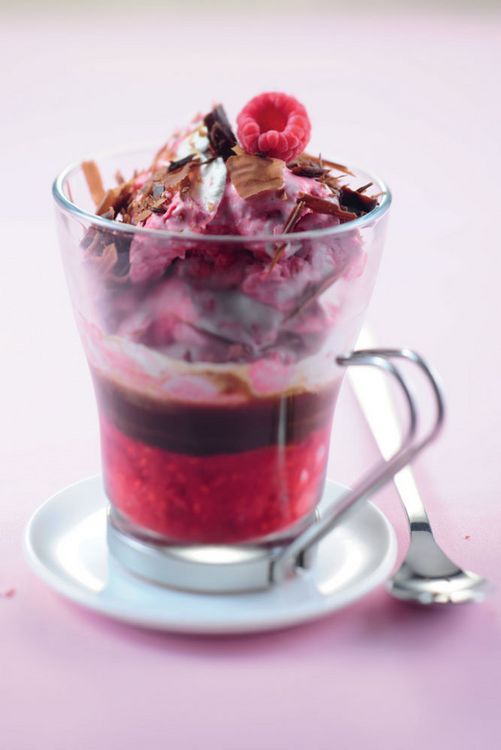 Produktbild: Das gro&szlig;e LOGI Back- und Dessertbuch.