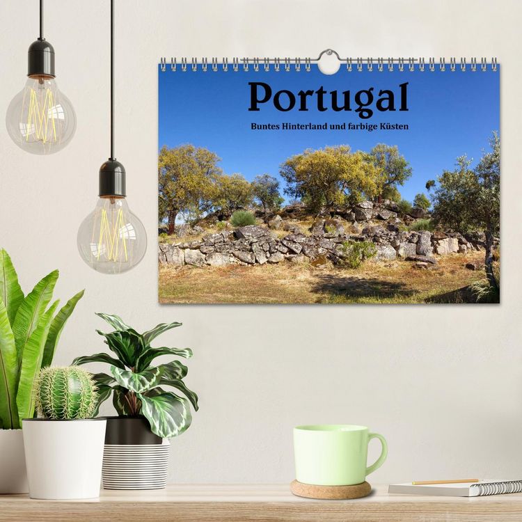 Produktbild: Portugal Buntes Hinterland und farbige K&uuml;sten (Wandkalender 2026 DIN A4 quer), CALVENDO Monatskalender