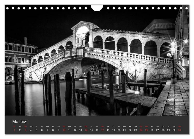 Produktbild: URBANE FOTOGRAFIE Zw&ouml;lf klassische Impressionen (Wandkalender 2026 DIN A4 quer), CALVENDO Monatskalender