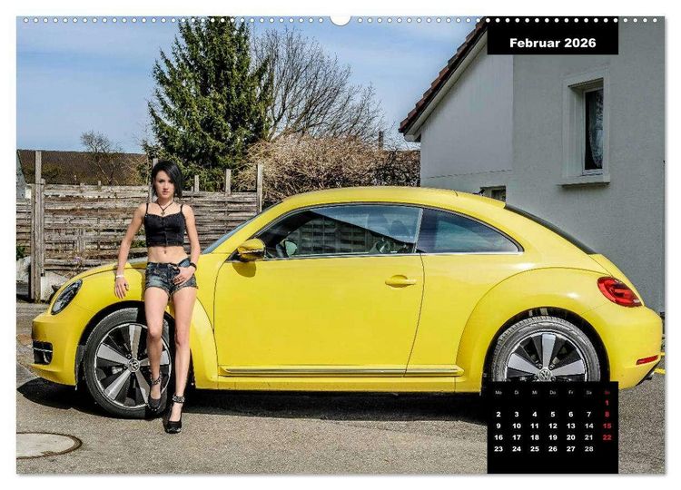 Produktbild: Kurven - Fieber - Modelle und Autos (Wandkalender 2026 DIN A2 quer), CALVENDO Monatskalender