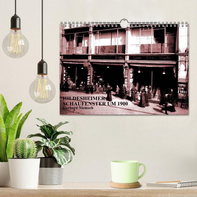 Produktbild: Hildesheimer Schaufenster um 1900 (Wandkalender 2026 DIN A4 quer), CALVENDO Monatskalender