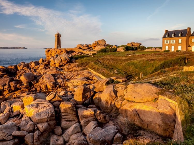 Produktbild: CALVENDO Puzzle Ploumanach Leuchtturm in der Bretagne, Frankeich | 1000 Teile Lege-Gr&ouml;&szlig;e 64x48cm Foto-Puzzle f&uuml;r gl&uuml;ckliche Stunden