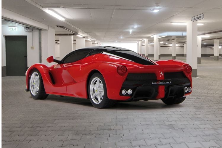 Produktbild: Jamara Ferrari LaFerrari 1:24 rot 40Mhz