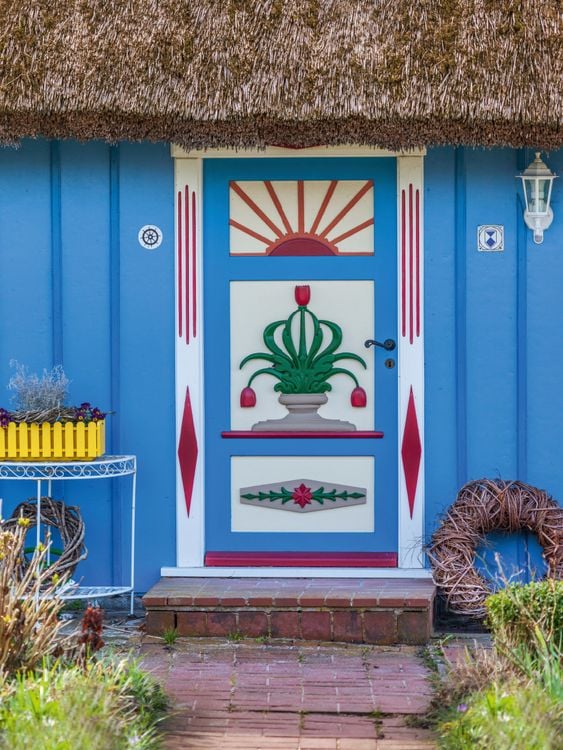 Produktbild: CALVENDO Puzzle T&uuml;r mit Tulpenstrau&szlig; in Zingst an der Ostsee 1000 Teile Lege-Gr&ouml;&szlig;e 48 x 64 cm Foto-Puzzle Bild von Christian M&uuml;ringer
