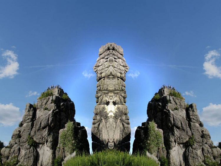 Produktbild: CALVENDO Puzzle Die Externsteine - W&auml;chter aus einer anderen Zeit | 1000 Teile Lege-Gr&ouml;&szlig;e 64x48cm Foto-Puzzle f&uuml;r gl&uuml;ckliche Stunden