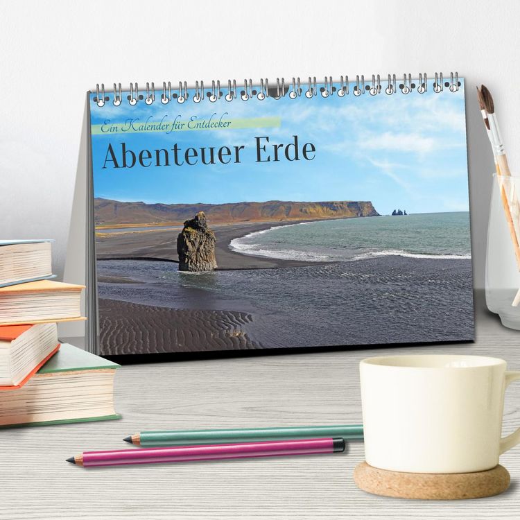 Produktbild: Abenteuer Erde Ein Kalender f&uuml;r Entdecker (Tischkalender 2026 DIN A5 quer), CALVENDO Monatskalender