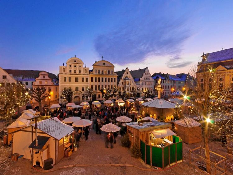 Produktbild: CALVENDO Puzzle Christkindlmarkt auf dem Karlsplatz | 1000 Teile Lege-Gr&ouml;&szlig;e 64x48cm Foto-Puzzle f&uuml;r gl&uuml;ckliche Stunden