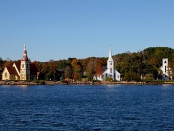 Produktbild: CALVENDO Puzzle Mahone Bay, Nova Scotia | 1000 Teile Lege-Gr&ouml;&szlig;e 64x48cm Foto-Puzzle f&uuml;r gl&uuml;ckliche Stunden