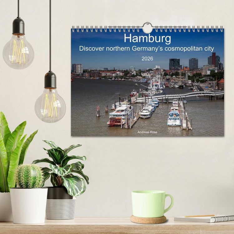 Produktbild: Hamburg.Discover northern Germany&rsquo;s cosmopolitan city (Wall Calendar 2026 DIN A4 landscape), CALVENDO 12 Month Wall Calendar