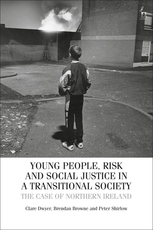 Produktbild: Young People, Risk, and Social Justice in a Transitional Society