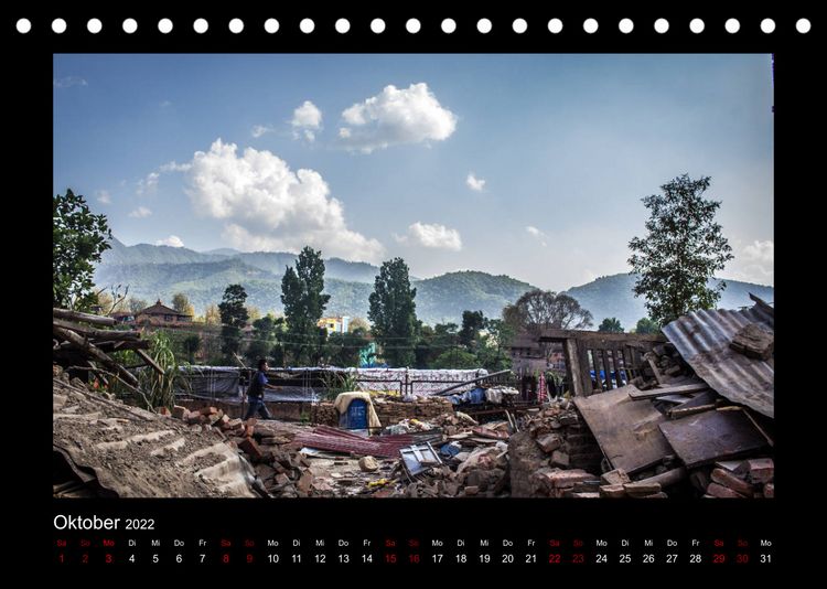 Produktbild: Mystisches Nepal - Am Fu&szlig;e des Himalaya (Tischkalender 2022 DIN A5 quer)