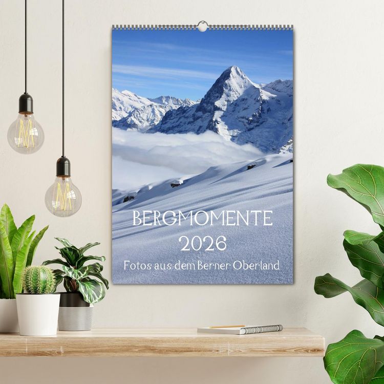 Produktbild: Bergmomente (Wandkalender 2026 DIN A2 hoch), CALVENDO Monatskalender