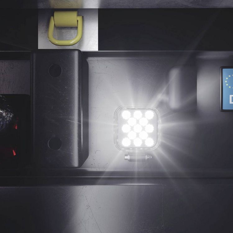 Produktbild: Osram Automotive R&uuml;ckfahrscheinwerfer 12 V, 24V LEDriving Reversing VX 120S-WD, quadratischer LED R&uuml;ckfahrscheinwerfer