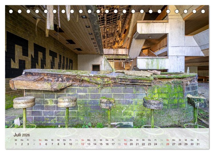 Produktbild: Lost Places - verlassen und vergessen (Tischkalender 2026 DIN A5 quer), CALVENDO Monatskalender