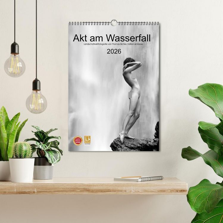 Produktbild: Akt am Wasserfall (Wandkalender 2026 DIN A3 hoch), CALVENDO Monatskalender