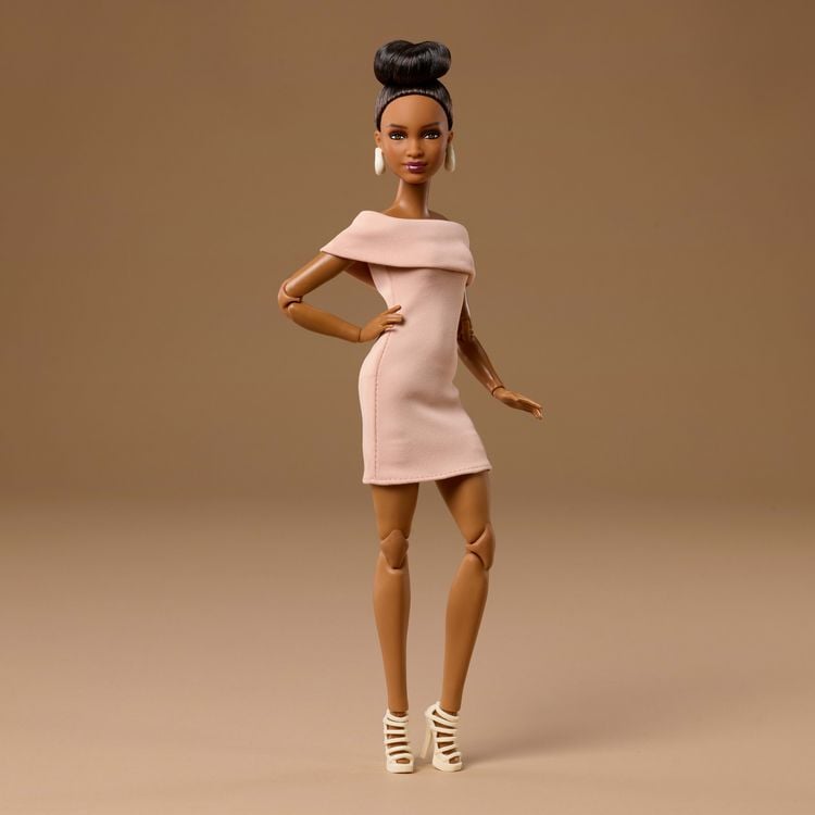 Produktbild: Barbie Signature Barbie Petite Basics 08