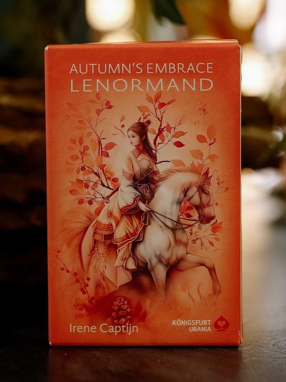 Produktbild: Autumn&acute;s Embrace Lenormand DE - 38 Lenormand-Karten und Booklet