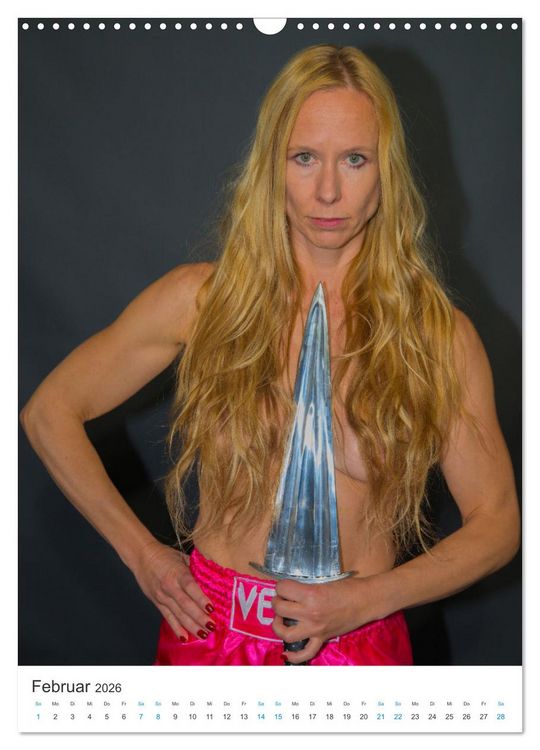 Produktbild: female fighter - Kampfsportlerinnen - pink shorts (Wandkalender 2026 DIN A3 hoch), CALVENDO Monatskalender