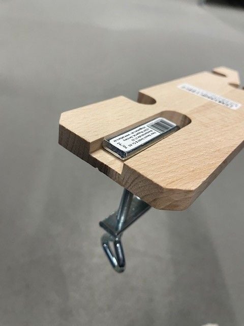 Produktbild: PEBARO 24/04 - Zwinge f&uuml;r Laubs&auml;getischchen, 40 mm Spannweite, vernickelt, Laubs&auml;gezwinge
