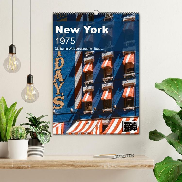 Produktbild: New York 1975 (Wandkalender 2026 DIN A2 hoch), CALVENDO Monatskalender