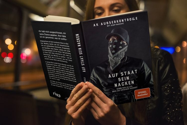 Produktbild: Auf Staat sein Nacken