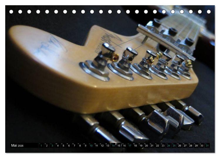 Produktbild: KULT GITARRE - Richie Sambora Stratocaster (Tischkalender 2026 DIN A5 quer), CALVENDO Monatskalender