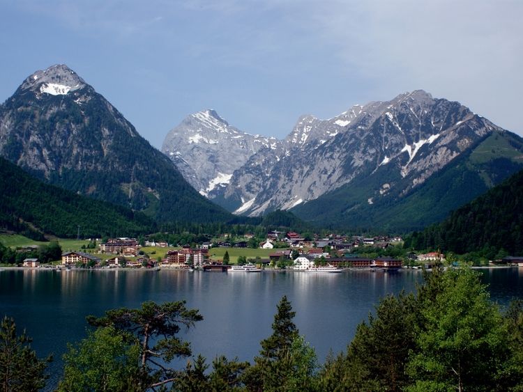 Produktbild: CALVENDO Puzzle Blick Richtung Pertisau | 1000 Teile Lege-Gr&ouml;&szlig;e 64x48cm Foto-Puzzle f&uuml;r gl&uuml;ckliche Stunden