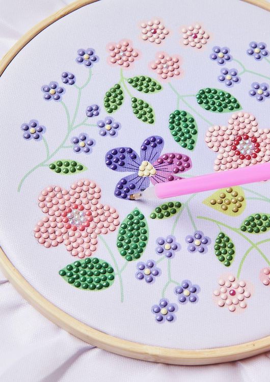 Produktbild: Diamond Painting DIY-Set, Bild auf Leinwand, Schimmernde Blumen // &Oslash; 20 cm. 19-teilig