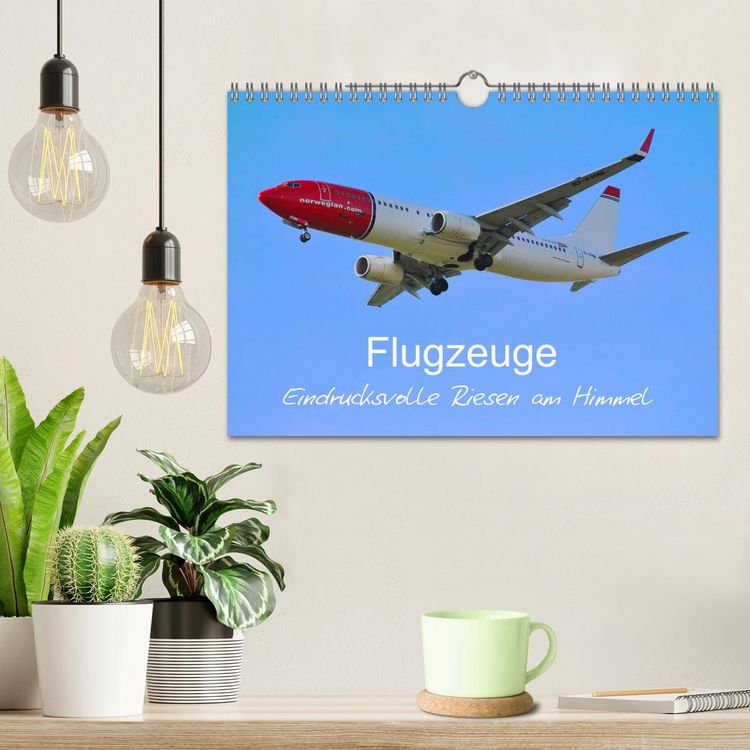 Produktbild: Flugzeuge - Eindrucksvolle Riesen am Himmel (Wandkalender 2026 DIN A4 quer), CALVENDO Monatskalender