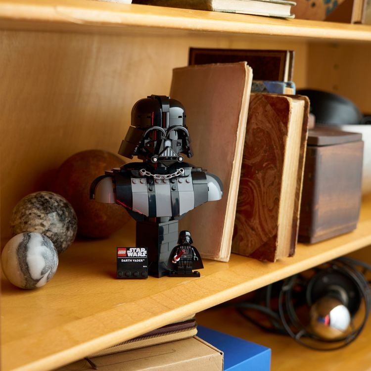 Produktbild: LEGO Star Wars 75439 Darth Vader B&uuml;ste, Modellbau f&uuml;r Erwachsene