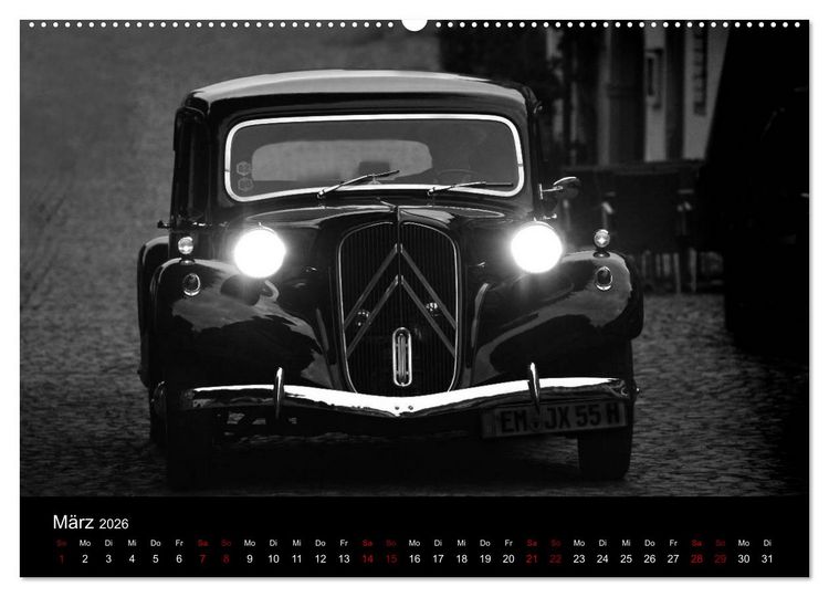 Produktbild: Citro&euml;n 11 CV Traction Avant in schwarzweiss (Wandkalender 2026 DIN A2 quer), CALVENDO Monatskalender