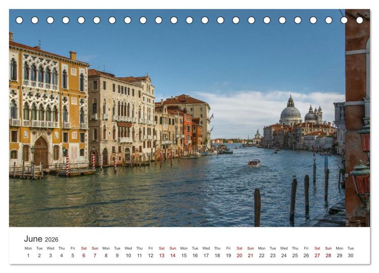 Produktbild: Romantic colors in Venice (Desk Calendar 2026 DIN A5 landscape), CALVENDO 12 Month DeskCalendar
