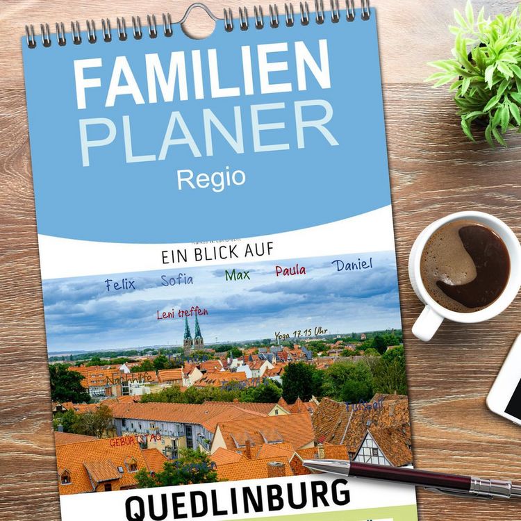 Produktbild: Familienplaner 2026 - Ein Blick auf Quedlinburg mit 5 Spalten (Wandkalender, 21 x 45 cm) CALVENDO