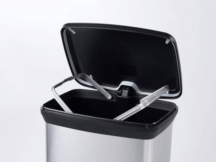 Produktbild: Curver Deco bin metalics 240643 M&uuml;lleimer 50 l (B x H x T) 390 x 720 x 290 mm Silber, Schwarz 1 St.