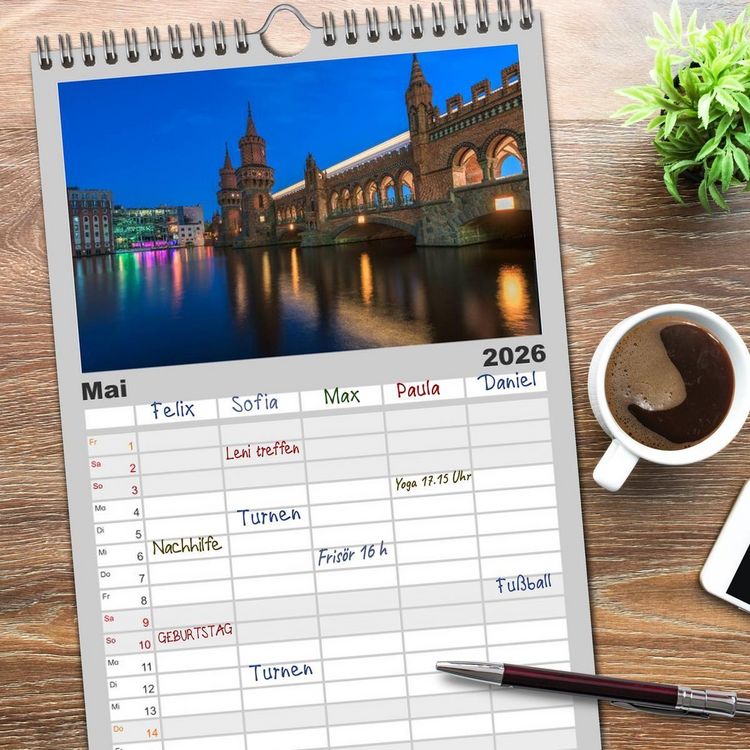 Produktbild: Familienplaner 2026 - Berlin - Faszination Hauptstadt mit 5 Spalten (Wandkalender, 21 x 45 cm) CALVENDO