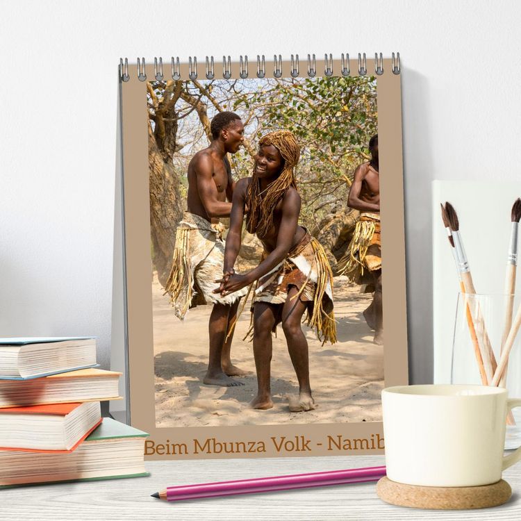 Produktbild: Beim Mbunza Volk - Namibia (Tischkalender 2026 DIN A5 hoch), CALVENDO Monatskalender