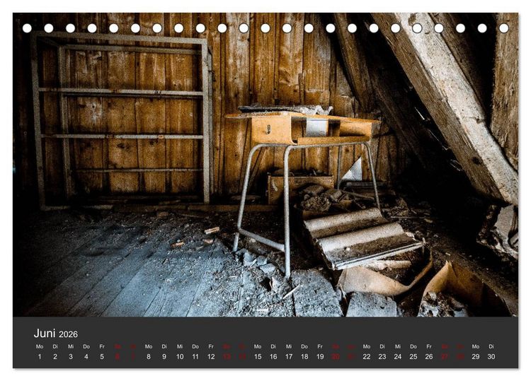 Produktbild: Verlassene Orte - Ein Lost Places Kalender (Tischkalender 2026 DIN A5 quer), CALVENDO Monatskalender