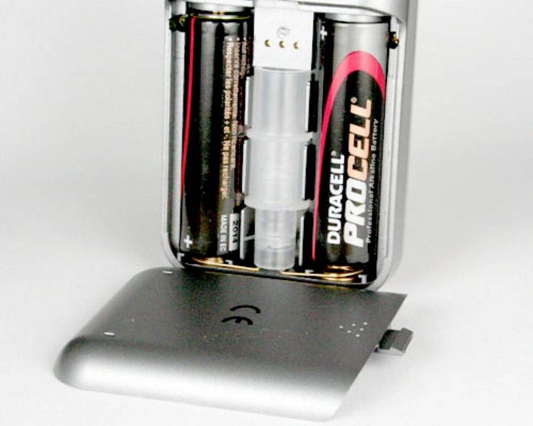 Produktbild: ACE AL7000 Alkoholtester Silber 0 bis 4 &permil; auswechselbarer Sensor, inkl. Display