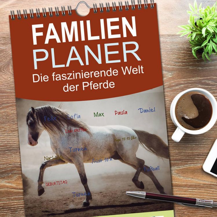 Produktbild: Familienplaner 2026 - Die Faszinierende Welt der Pferde mit 5 Spalten (Wandkalender, 21 x 45 cm) CALVENDO