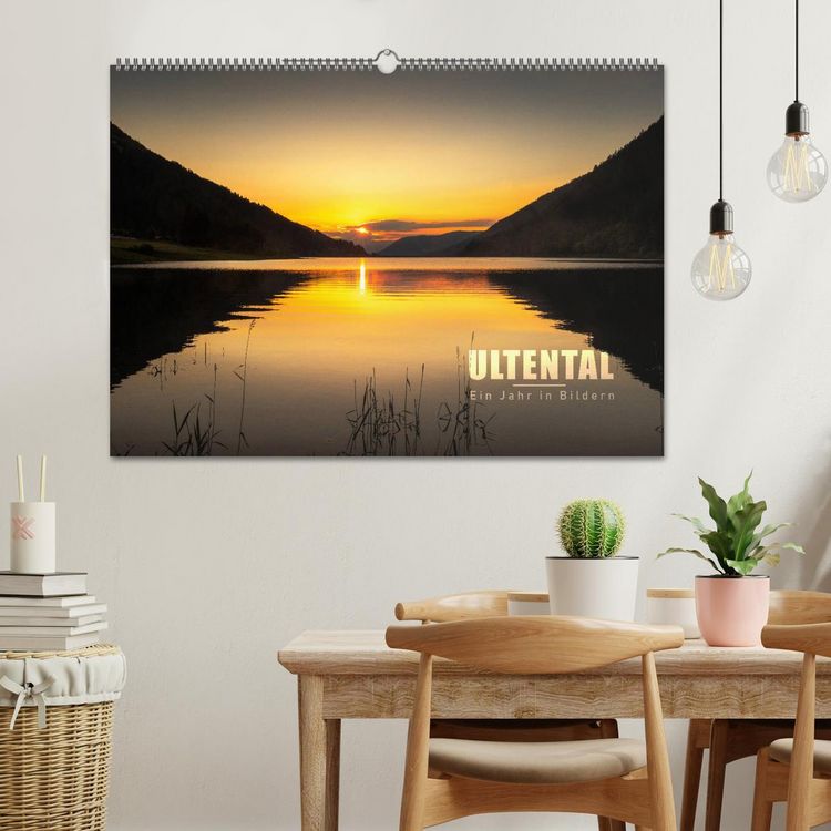 Produktbild: Ultental - Ein Jahr in Bildern (Wandkalender 2026 DIN A2 quer), CALVENDO Monatskalender