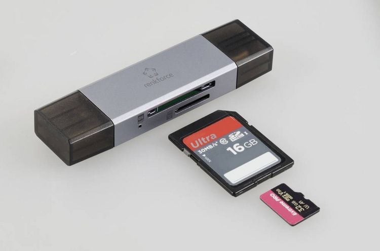 Produktbild: Renkforce RF-PCR-400 Externer Speicherkartenleser USB-A, USB-C&reg; microSD, SD Space Grau