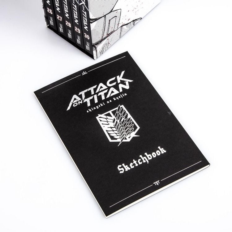 Produktbild: Attack on Titan, B&auml;nde 26-30 im Sammelschuber mit Extra