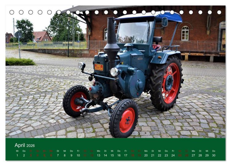 Produktbild: TRECKER-SCHLEPPER. Unverzichtbare Helfer in der Landwirtschaft (Tischkalender 2026 DIN A5 quer), CALVENDO Monatskalender