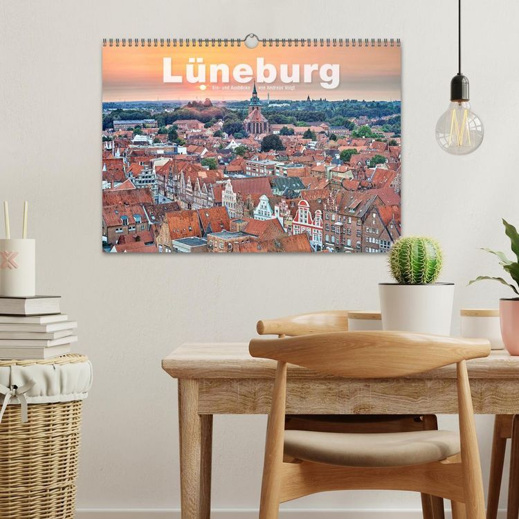 Produktbild: L&Uuml;NEBURG Ein- und Ausblicke von Andreas Voigt (Wandkalender 2026 DIN A3 quer), CALVENDO Monatskalender