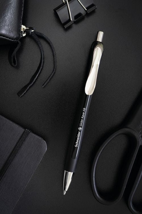 Produktbild: Schneider Kugelschreiber Slider Rave schwarz-schwarz, Mine XB blau