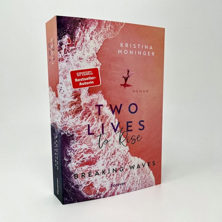 Produktbild: Two Lives to Rise