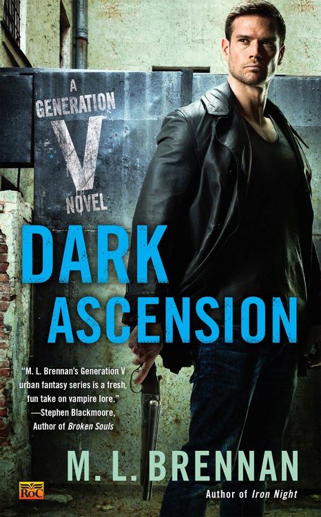 Produktbild: Brennan, M: Dark Ascension
