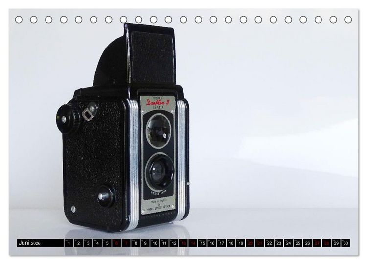 Produktbild: Alte Fotoapparate - Kameras von Kodak der Jahre 1905 bis 1977 (Tischkalender 2026 DIN A5 quer), CALVENDO Monatskalender