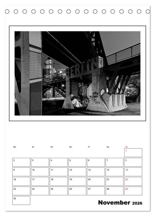 Produktbild: Berlin black & white (Tischkalender 2026 DIN A5 hoch), CALVENDO Monatskalender