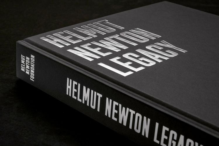 Produktbild: Helmut Newton